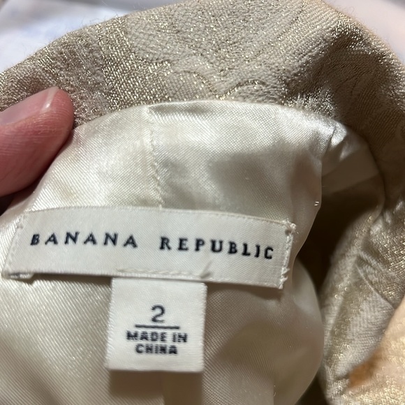 Banana Republic Cream Wool Brocade Tapered Cropped Blazer Size  2 Quiet Luxury - Picture 2 of 16